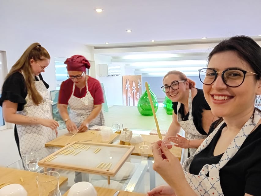 Giardini Naxos, Taormina: Food Class & Sicilian Tasting - Making macaroni with the old ferretto method