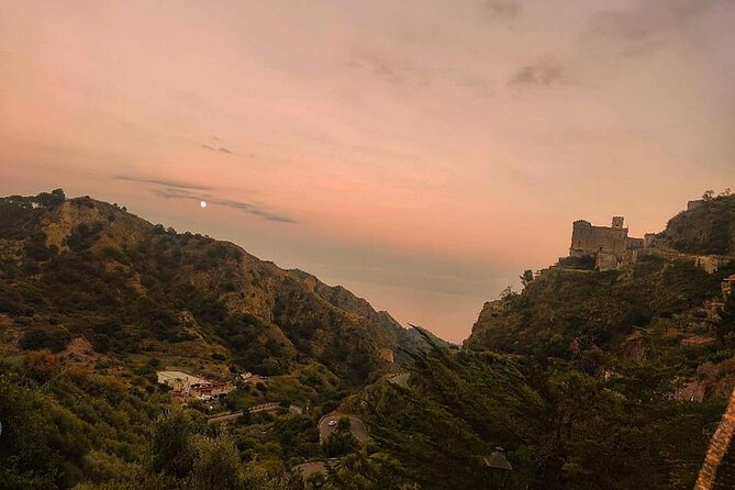 Guided Cultural Tour of the Godfather Film in Messina - What the private format changes