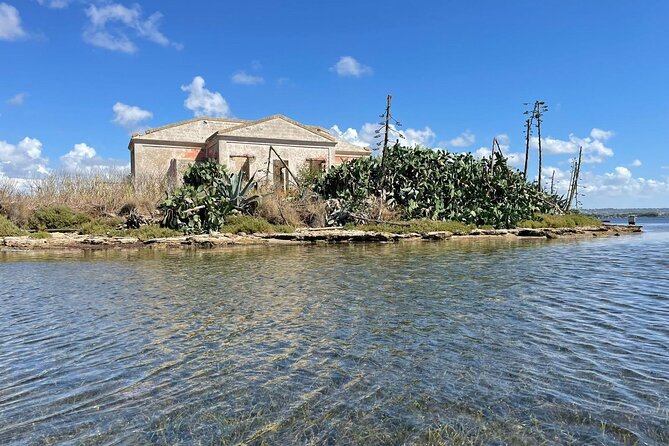 Guided kayak tour inside the Stagnone of Marsala - Salt pans, windmills, and the character of Marsala