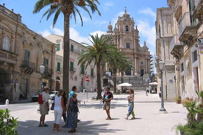 HALF DAY excursion - Tour Montalbano - Ragusa Ibla and Modica - Who should choose this excursion?
