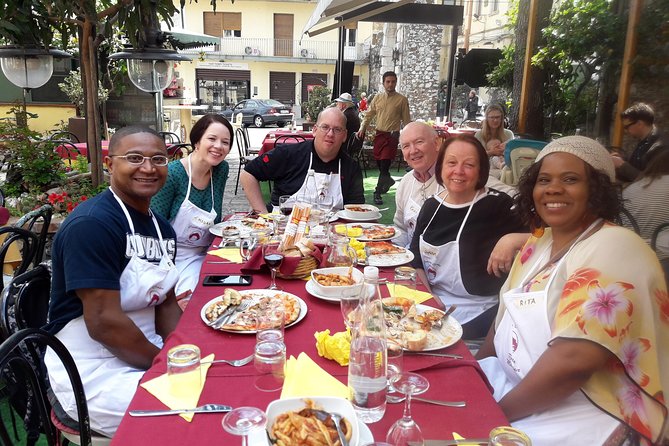 Half-Day Pizza Making Class in Taormina - Sicilian sauce and your choice of toppings