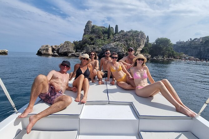 Half Day Private Guided Boat Tour in Taormina - Villagonia and the return toward town