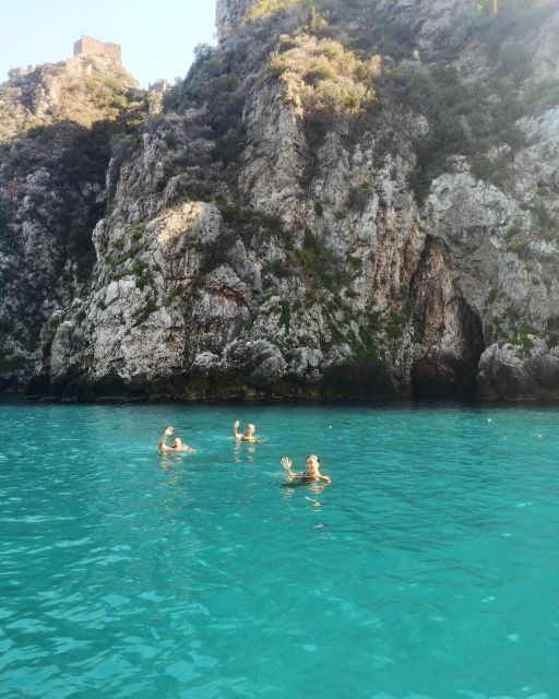 HALF-DAY TAORMINA BOAT TOUR - What the private format is really worth