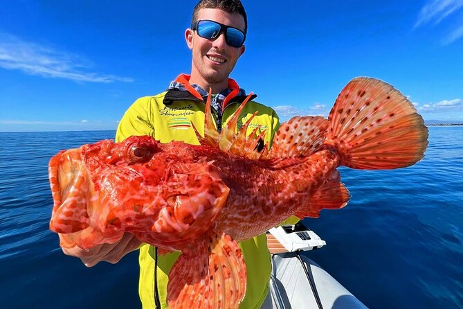 Half-seabed or rod fishing tour with bolentino - What this Syracuse fishing tour is really like
