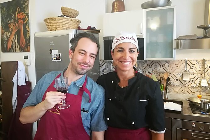 Handmade Sicilian Pasta Cooking Class - What the host and setting add