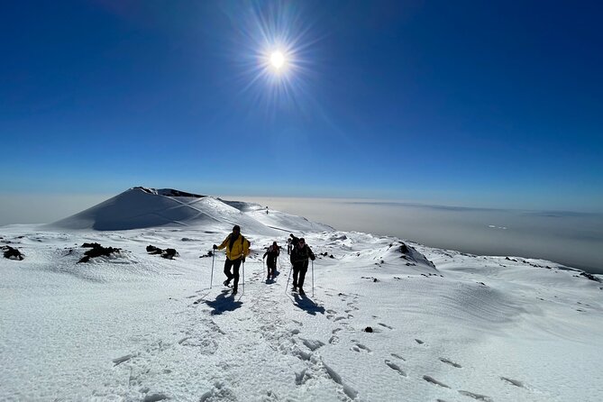 Hike near the summit craters up to the maximum safe altitude currently foreseen - What the five-hour Etna hike is really like