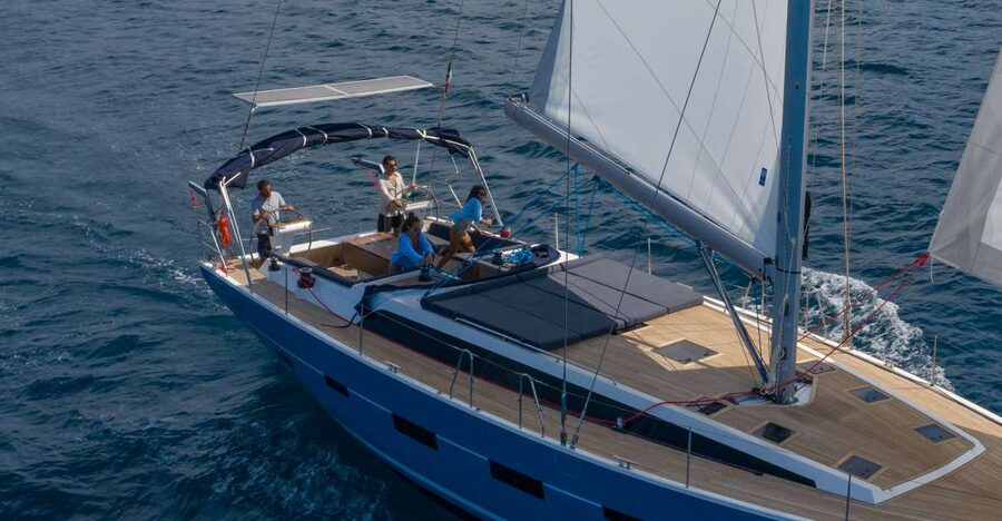 Hydra Sailing Experience Palermo - Hydra is the main attraction