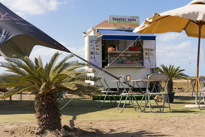 Kitesurfing and windsurfing in Sicily in the Lo Stagnone lagoon - Who should book this experience?