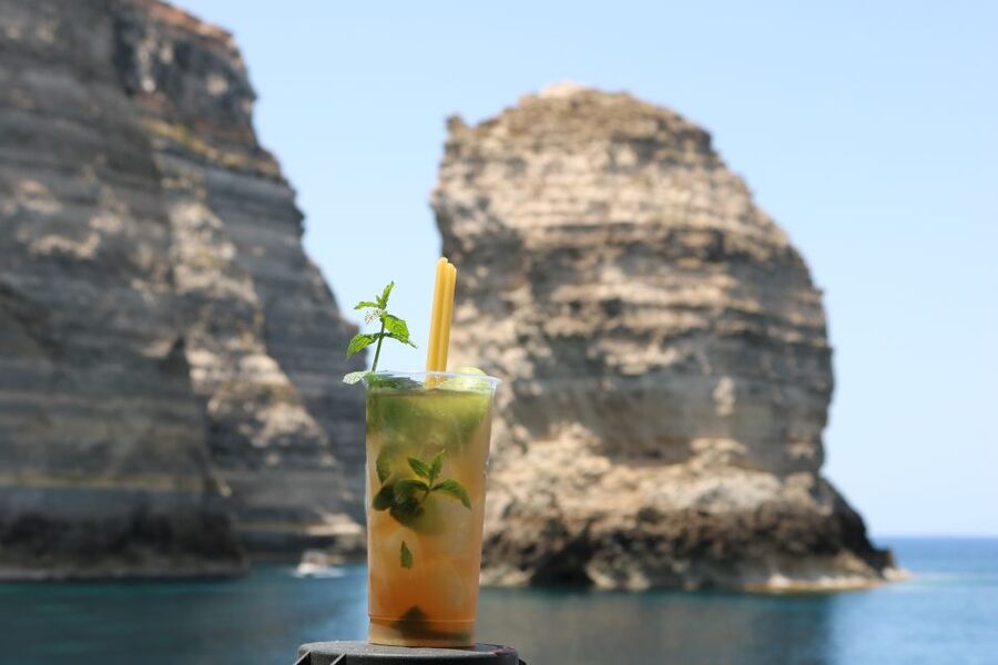 Lampedusa: Pirate Ship Boat Tour with Lunch and Music - Is $88 a fair price?