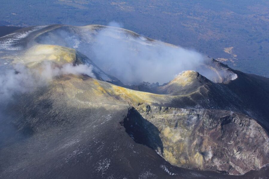 Linguaglossa: Mt Etna Summit Crater Hike with Optional 4x4 - Clothing, food, and fitness advice