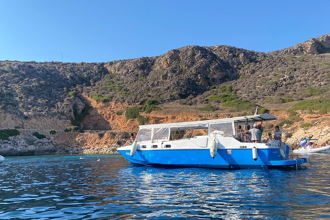 Marettimo Sea Caves Boat Tour - Entering the caves around Marettimo