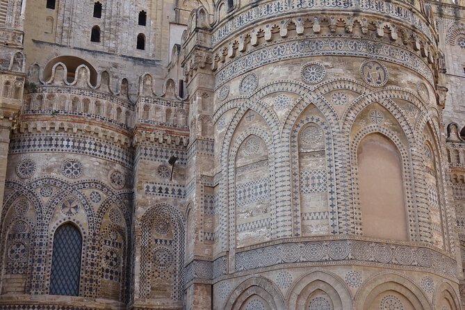 Markets and Monuments: Walking Tour in the Center of Palermo - Quattro Canti and the Baroque city plan