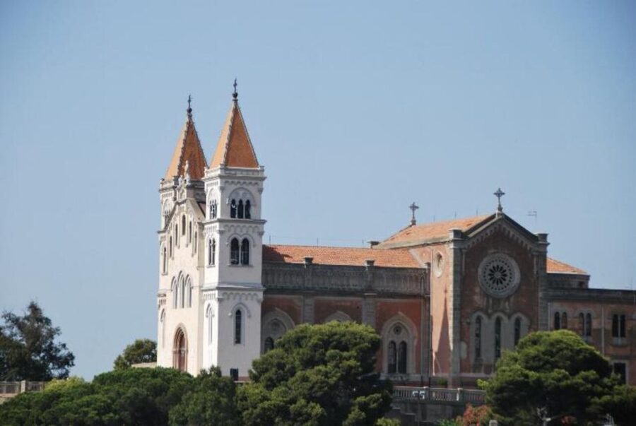 Messina: Guided City Highlights Walking Tour - The Church of S.S. Annunziata dei Catalani