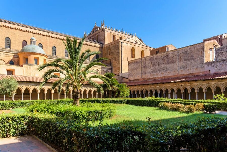 Monreale Cloister Ticket with Audio App - How to fit the cathedral into your visit