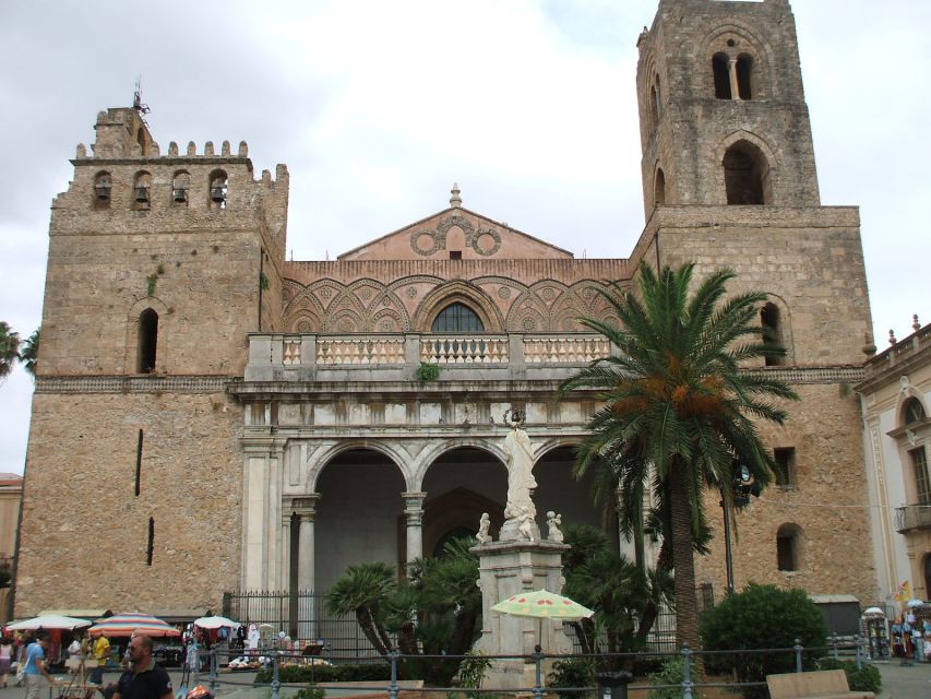 Monreale: Guided tour of Cathedral, Monastery and Mosaics - Inside the Cathedral’s Golden Interior