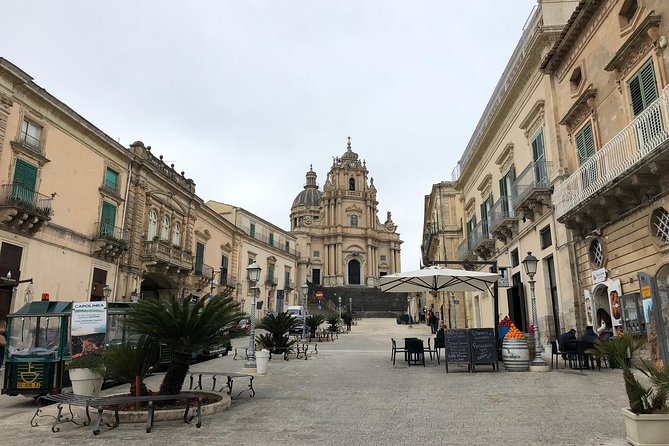 Montalbano Tour from Syracuse with private driver - Ragusa Ibla and the making of Vigata