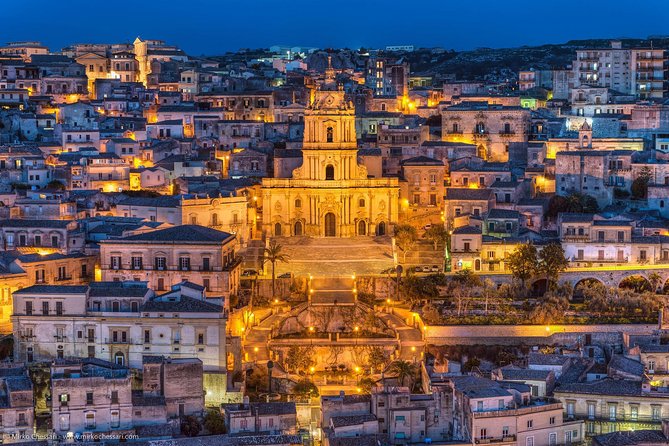 Montalbano tour - Punta Secca: the seaside Montalbano stop