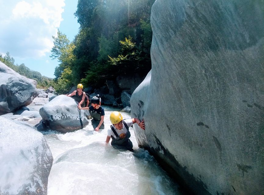 Motta Camastra: River Trekking Tour in the Alcantara Gorges - Who will enjoy this river trek?
