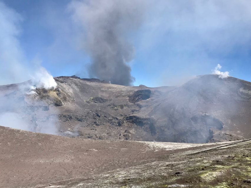 Mount Etna: Central Crater Guided Hike for Advanced Hikers - How the guides shape the day
