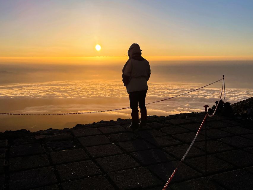 Mount Etna: Morning Excursion with an expert Local Guide - Plants, craters, and the first 90 minutes on foot