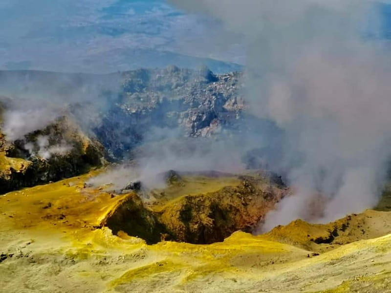 Mount Etna: Summit Trekking Tour - Meeting at Piano Provenzana