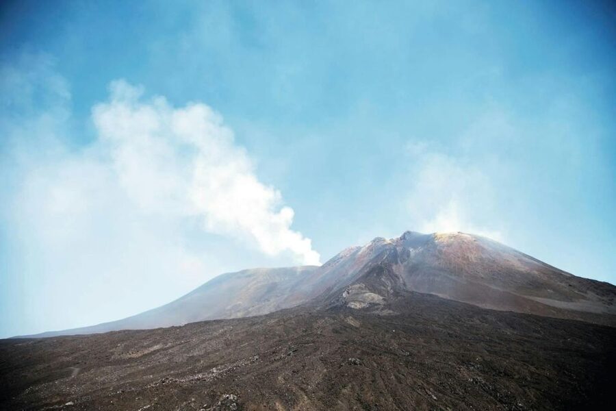 Mount Etna Tour to 1900m from Taormina - Key points before you book