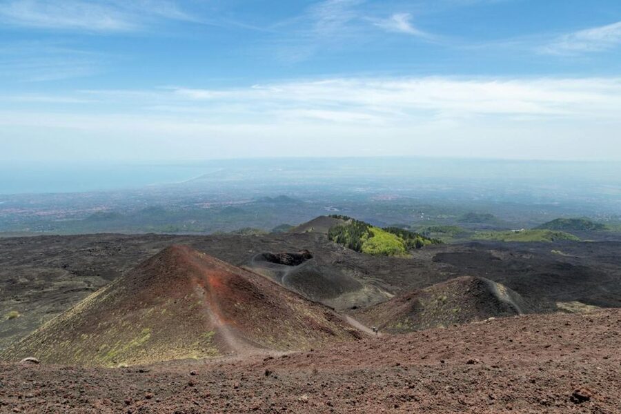 Mount Etna Tour to 1900m from Taormina - Three hours to choose your own Etna experience