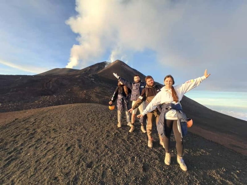 Mount Etna: Tour to the Summit Craters by Cable Car - The 20-minute 4x4 ride toward 2,920 meters