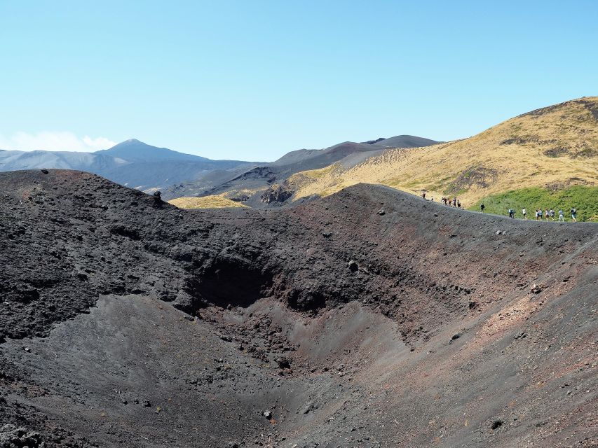Mount Etna: Trek to the Craters of The 2002 Eruption - Why the 2002 eruption makes this walk special