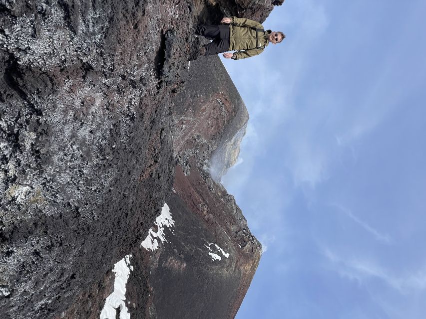 Mount Etna: Volcano Craters Hiking Tour - Fumaroles, hot rock, and fresh lava