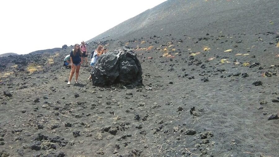 Mt. Etna: Private Tour in 4x4 from Taormina - Walking among the Silvestri Craters