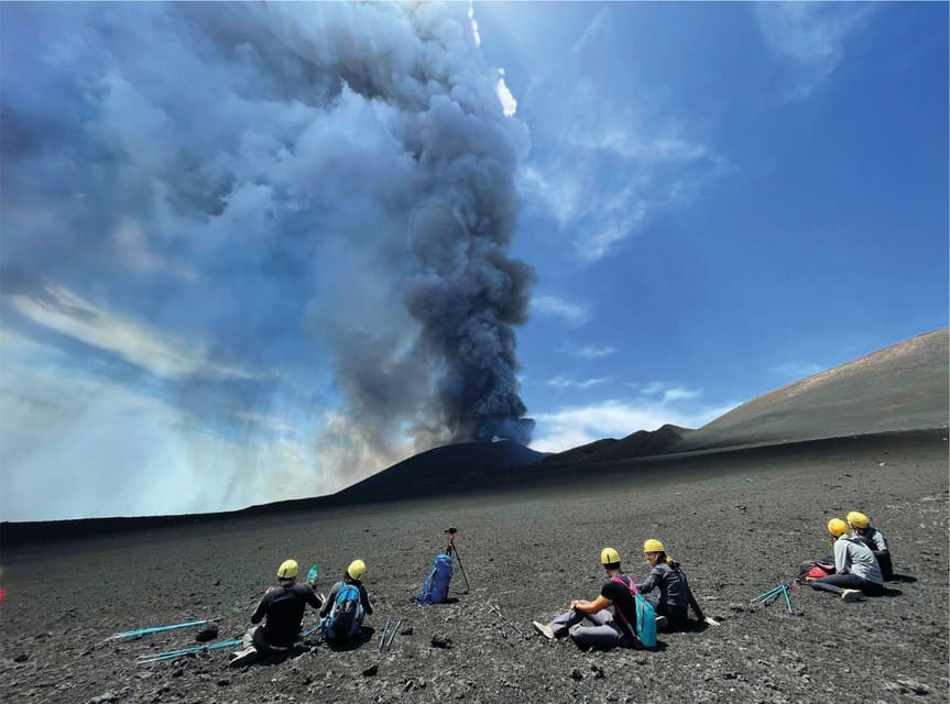 Mt. Etna Summit: Official box-office for Ascent to the Top - Umberto and Margherita Craters at 2,380 Meters