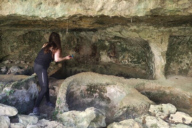 Nature Reserve ,Trekking Eco Tour in Iblei National Park - Noto Antica: a ruined city with several chapters