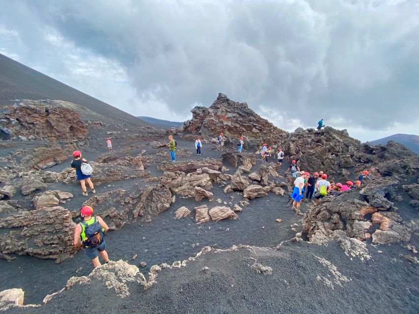 Nicolosi: Excursion Etna Craters at 3000 mt. - Starting at Piazzale Funivia Etna Sud