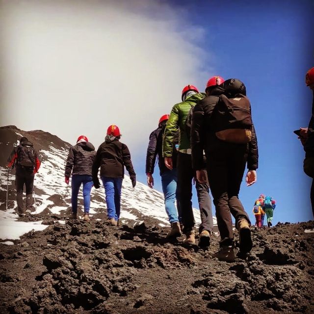 Nicolosi: Excursion Etna Craters at 3000 mt. - Reaching the Belvedere above the Valle del Bove