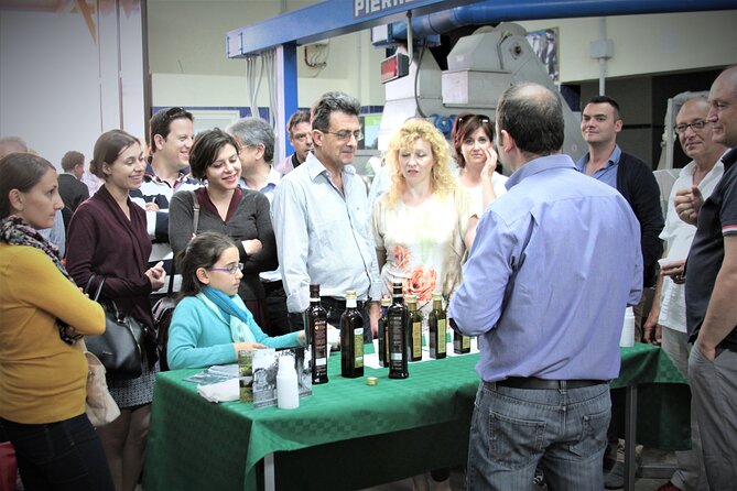 Olive Oil Tasting & Historic Olive Mill Tour in Ragusa area - Bread, oregano, salt, and four Sicilian foods