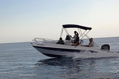 One and a half hour boat excursion to Scala Dei Turchi