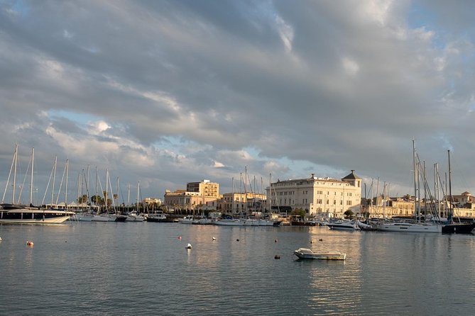 Ortigia by boat - The first 30 minutes, Ortigia’s monuments from the water