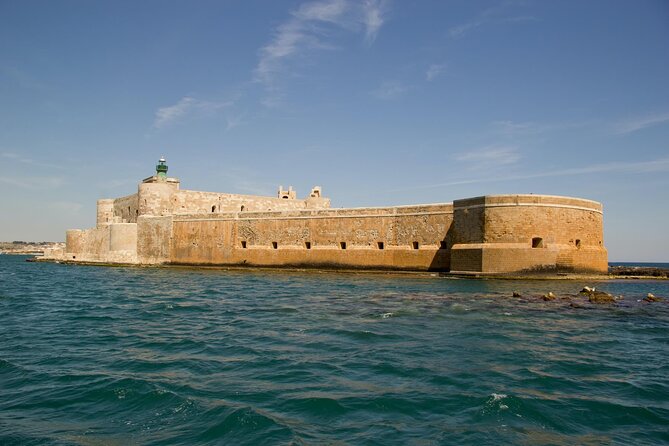 Ortigia by boat - Entering Syracuse’s sea caves