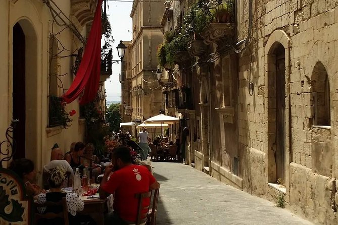 Ortigia city Tour - What Letizia adds to the walk