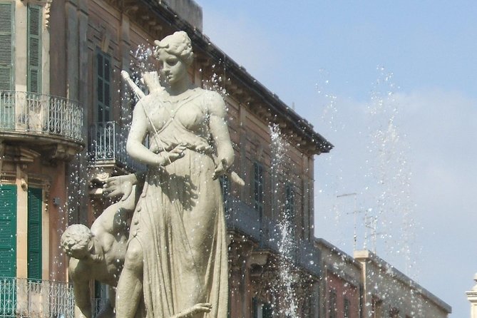 Ortigia: Syracuse's Ancient Town Center Private Walking Tour - Starting beside the Temple of Apollo