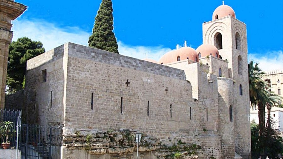 Palermo Audioguide - TravelMate app for your smartphone - Teatro Massimo and Villa Zisa