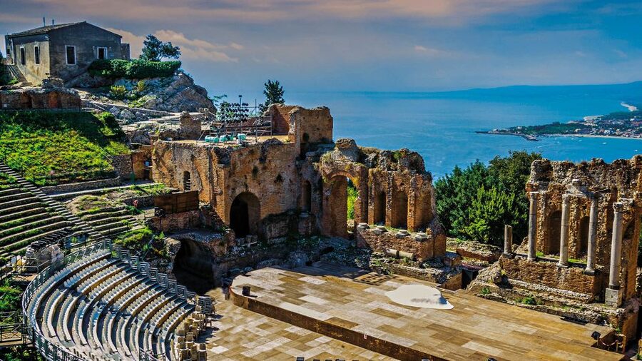 Palermo/Cefalù: Mount Etna and Taormina Day Trip - What private transportation changes