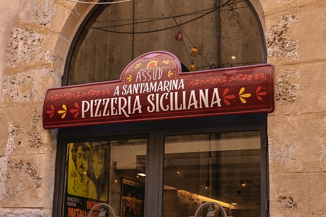Palermo Evening Food & Wine Tour with Eating Europe - Quattro Canti and the final cannolo