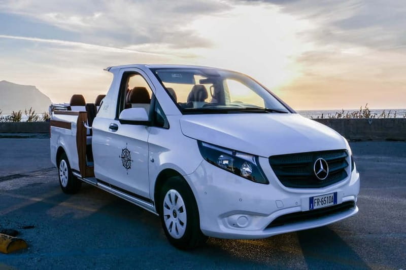 Palermo: Grand Night Tour in CruiserCar - A limousine with an open-air feel