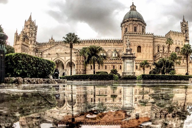 Palermo No Mafia walking tour: discover the Anti-mafia culture in Sicily - The open-air market and the cost of pizzo