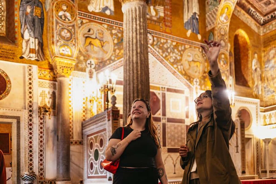 Palermo: Norman Palace and Palatine Chapel Tour with Tickets - Walking through the Norman Palace complex