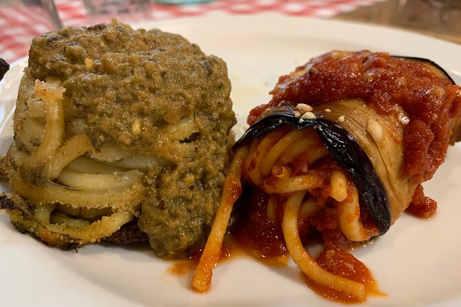 Palermo on a plate: Traditional Food & Wine tour (by Streaty) - Piazza San Domenico, La Vucciria, and Palermo’s public life