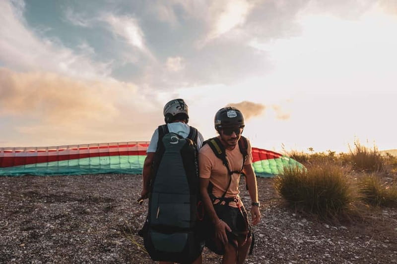 Palermo: paragliding flight with instructor foto and video - What the price includes, and what it does not