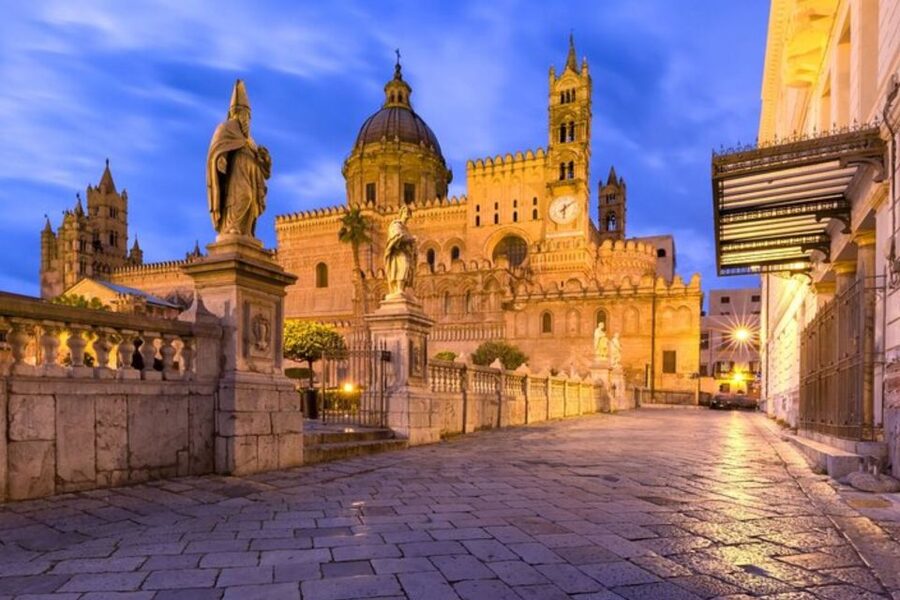 Palermo: Private Custom Walking Tour with Local Guide - Seeing Palermo beyond a checklist